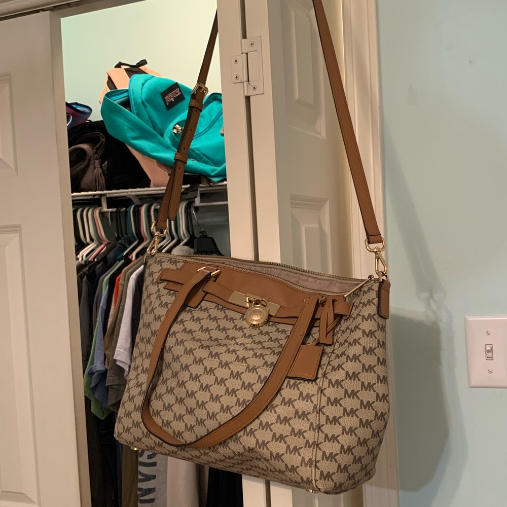 MK purse